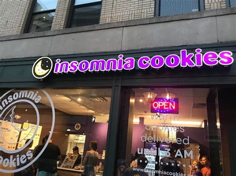 insomnia cookies new haven